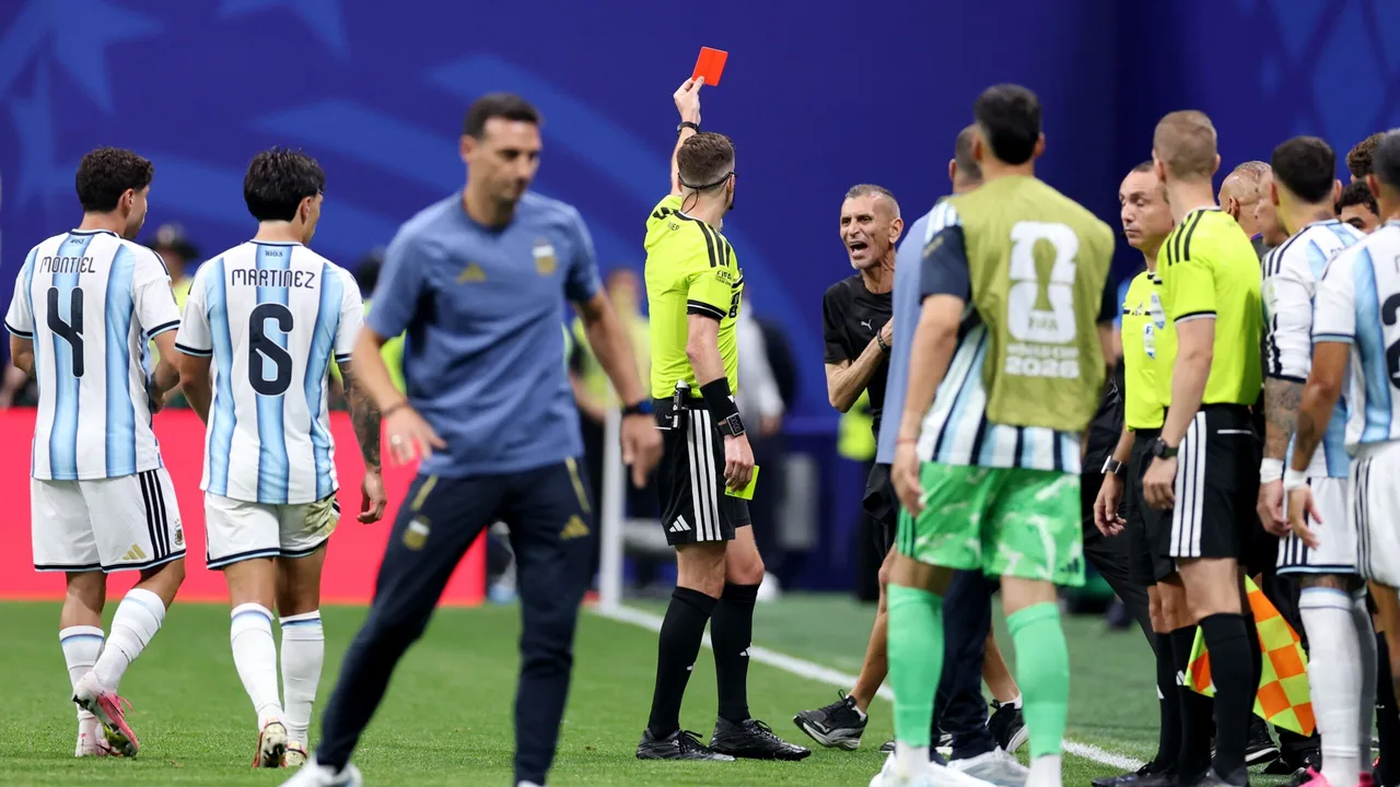 الاتحاد الأرجنتيني يفاجئ الجميع ببيان حول “فوزنا على مصر باطل”